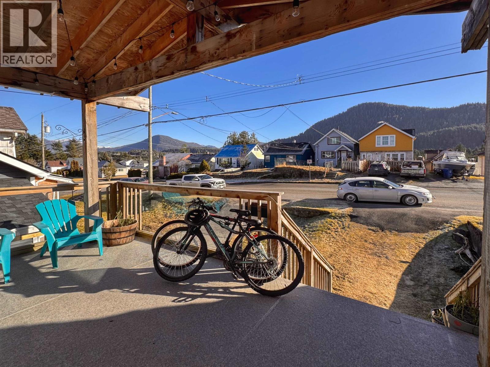 419 E 6th Avenue, Prince Rupert, British Columbia  V8J 1W6 - Photo 2 - R3038222