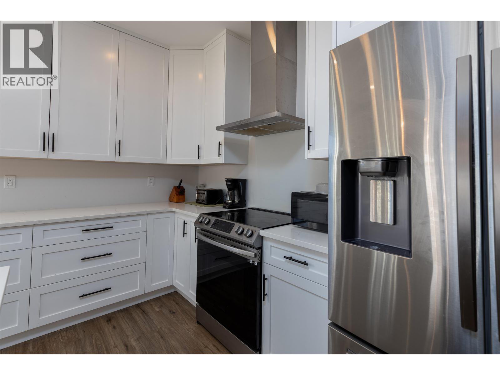 4946 Twedle Avenue, Terrace, British Columbia  V8G 4G7 - Photo 3 - R3044618