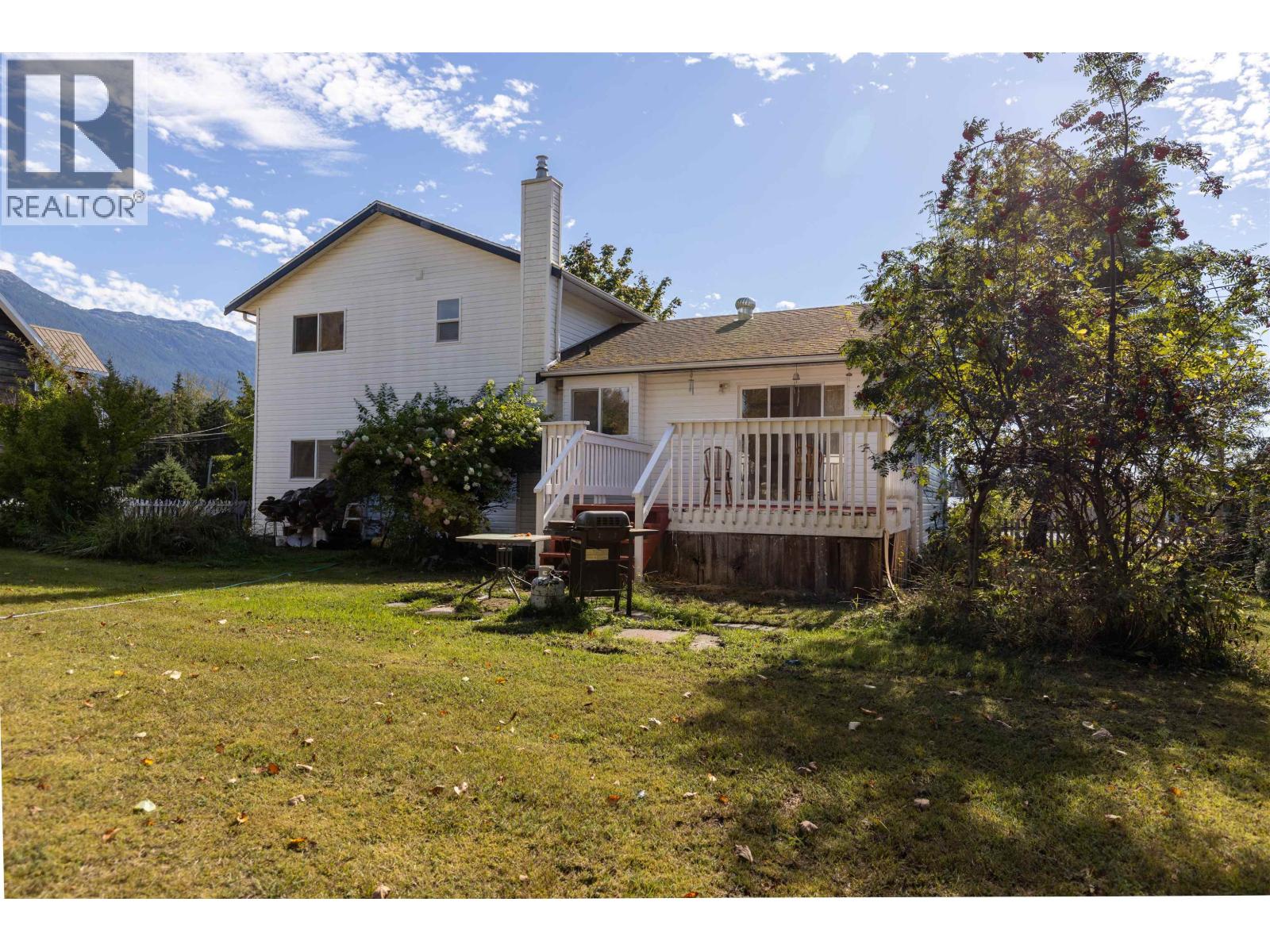 3566 Newell Avenue, Terrace, British Columbia  V8G 5A6 - Photo 15 - R3051663