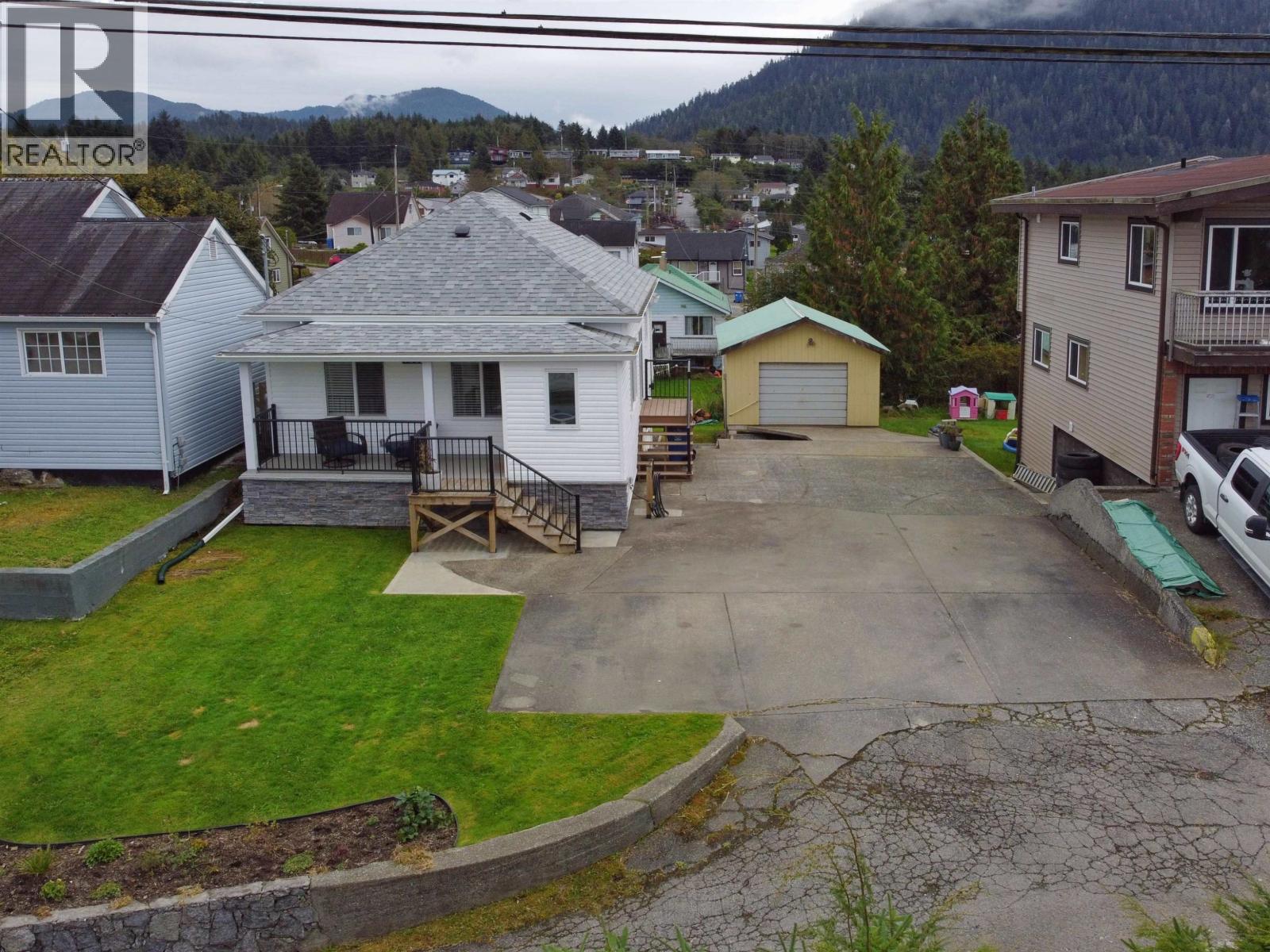 1052 E 6th Avenue, Prince Rupert, British Columbia  V8J 1X6 - Photo 3 - R3056077