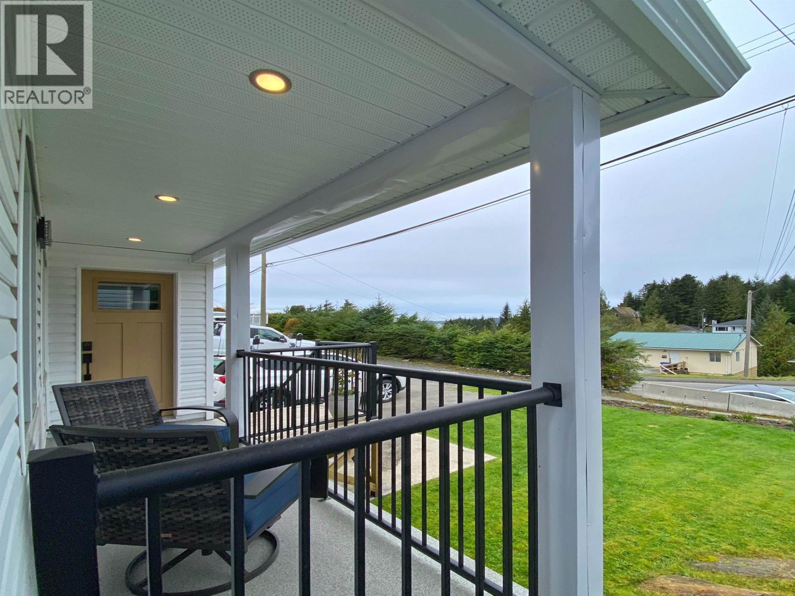 1052 E 6th Avenue, Prince Rupert, British Columbia  V8J 1X6 - Photo 4 - R3056077