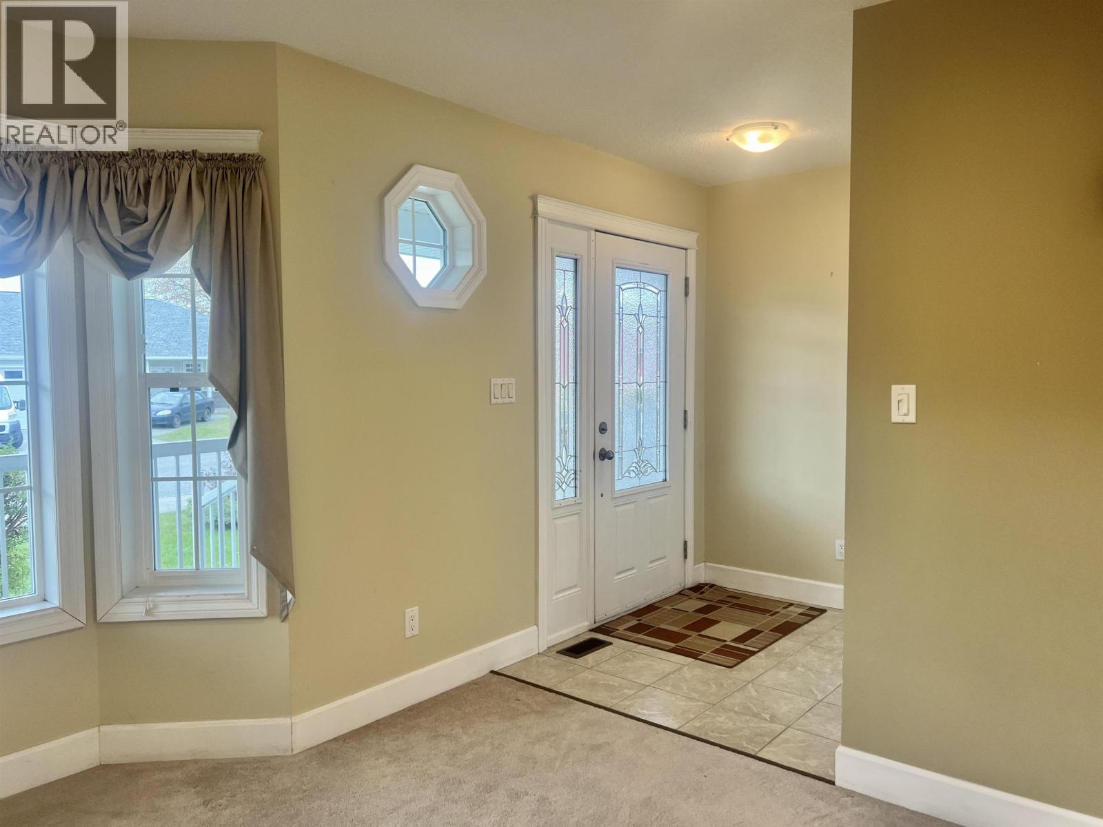 7 Wakita Street, Kitimat, British Columbia  V8C 2S1 - Photo 2 - R3058530