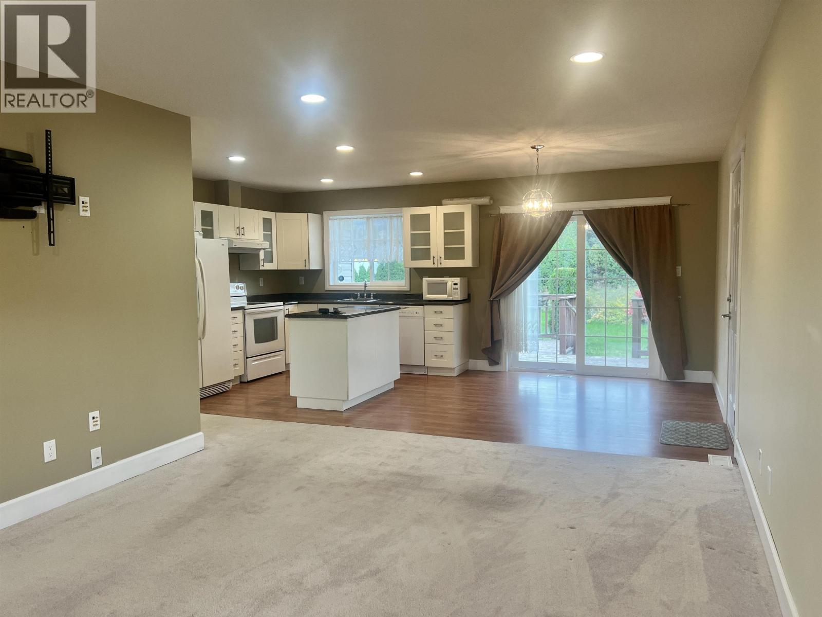 7 Wakita Street, Kitimat, British Columbia  V8C 2S1 - Photo 4 - R3058530