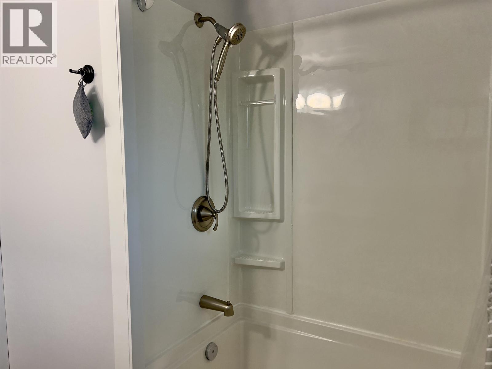 10 Bayer Street, Kitimat, British Columbia  V8C 2J9 - Photo 17 - R3058531