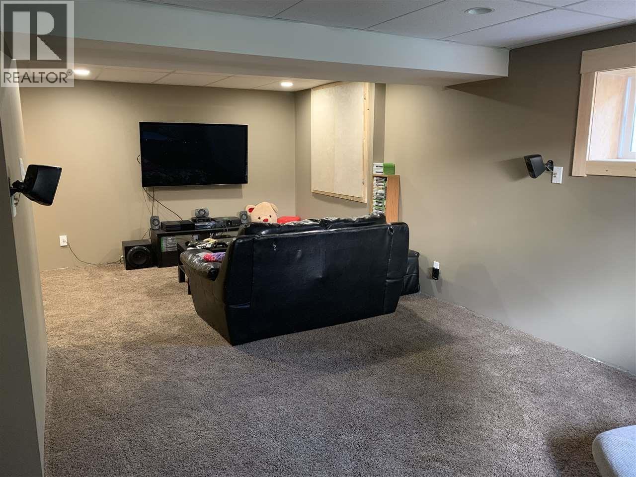 2630 Clark Street, Terrace, British Columbia  V8G 3S4 - Photo 27 - R3062415