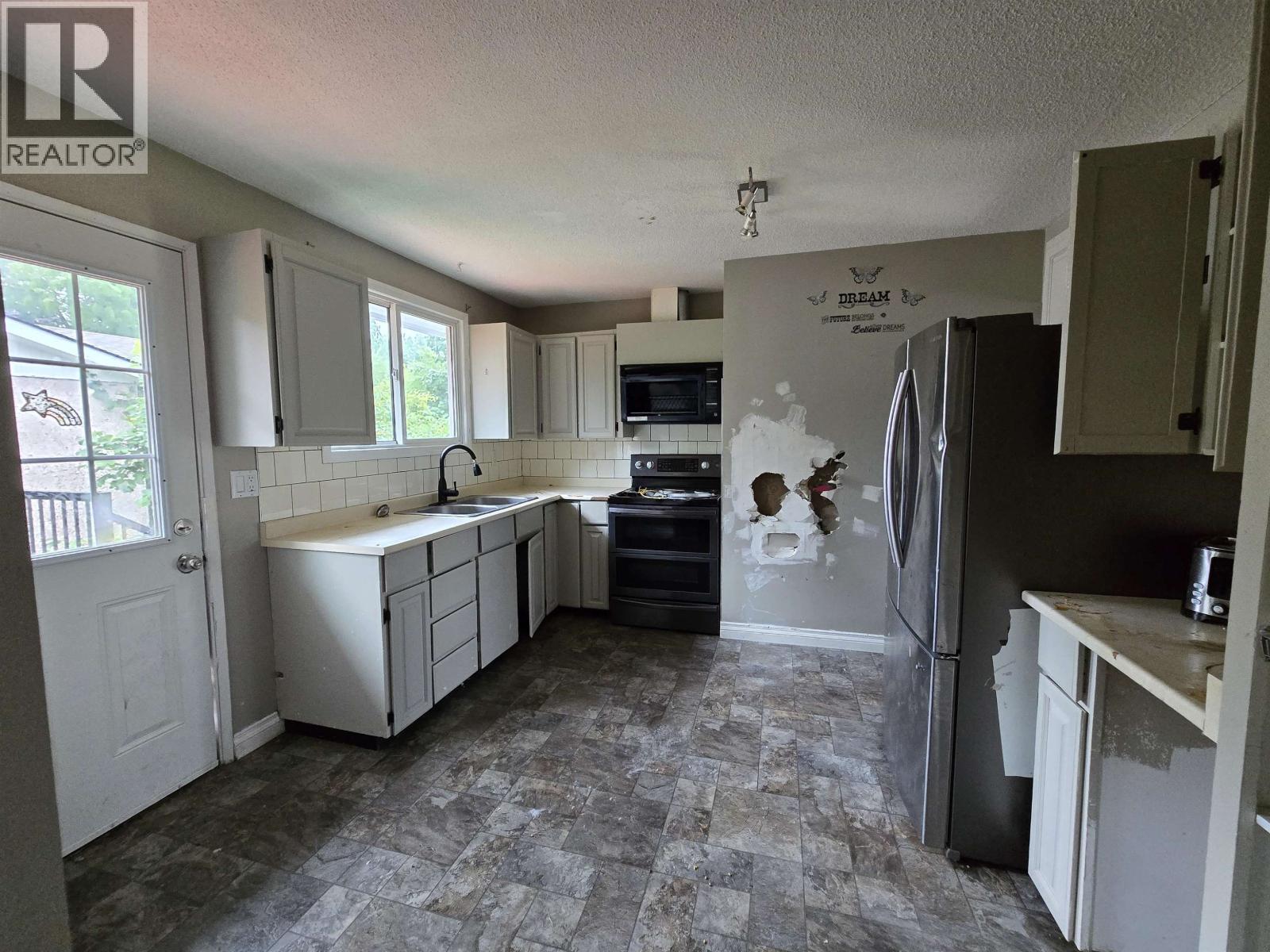 5107 Mills Avenue, Terrace, British Columbia  V8G 1C4 - Photo 6 - R3064613