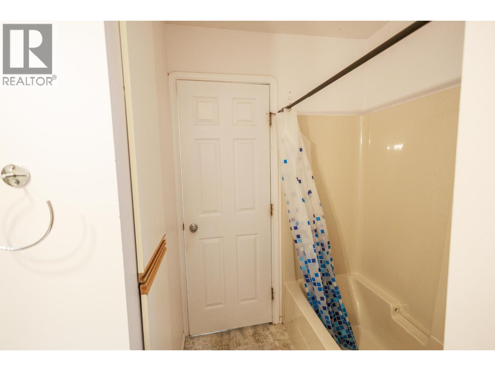 A 5115 Medeek Avenue, Terrace, British Columbia  V8G 1C9 - Photo 14 - R3065979