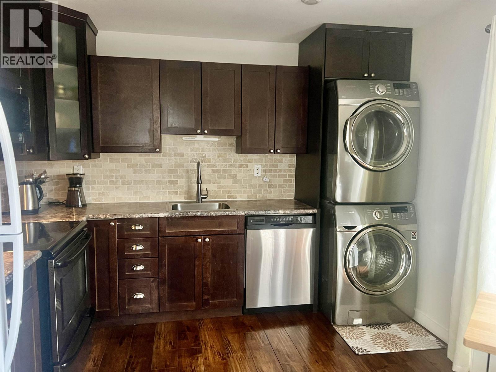 5 Nadina Street, Kitimat, British Columbia  V8C 2A3 - Photo 10 - R3067254