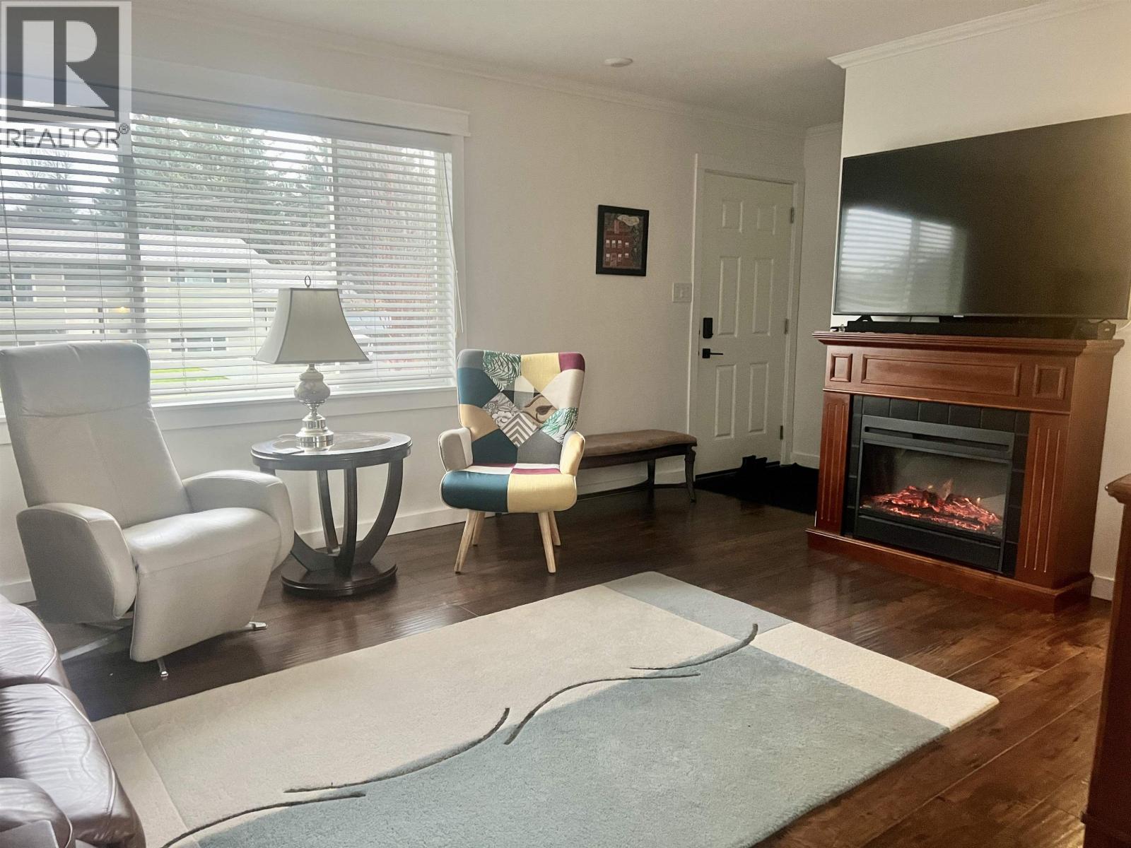 5 Nadina Street, Kitimat, British Columbia  V8C 2A3 - Photo 4 - R3067254