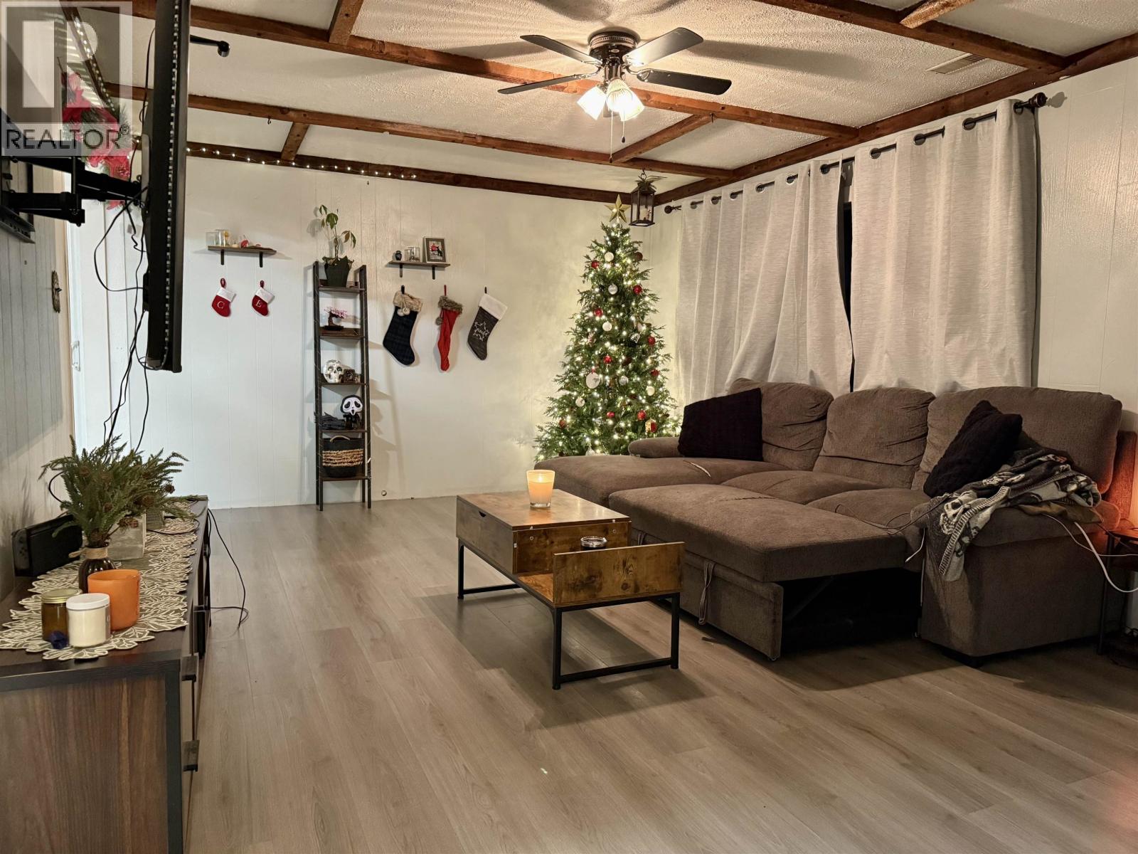 15 Omenica Street, Kitimat, British Columbia  V8C 1Z5 - Photo 2 - R3068920