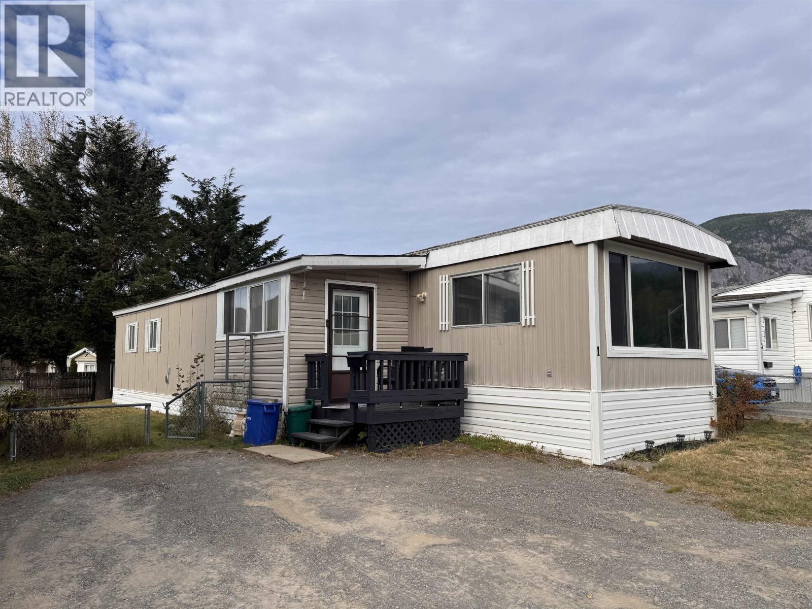 1 3889 Muller Avenue, Terrace, British Columbia  V8G 4L2 - Photo 27 - R3074526
