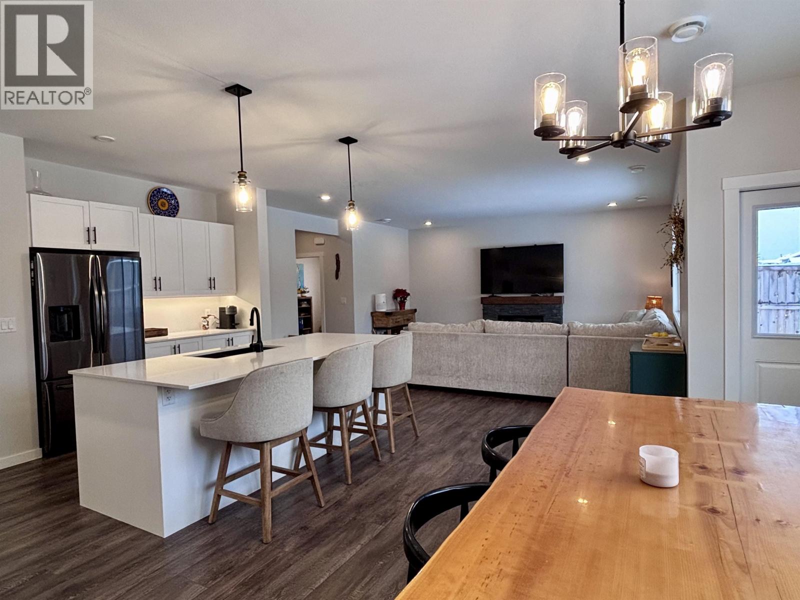 3903 Wirtl Street, Terrace, British Columbia  V8G 0K7 - Photo 9 - R3077699