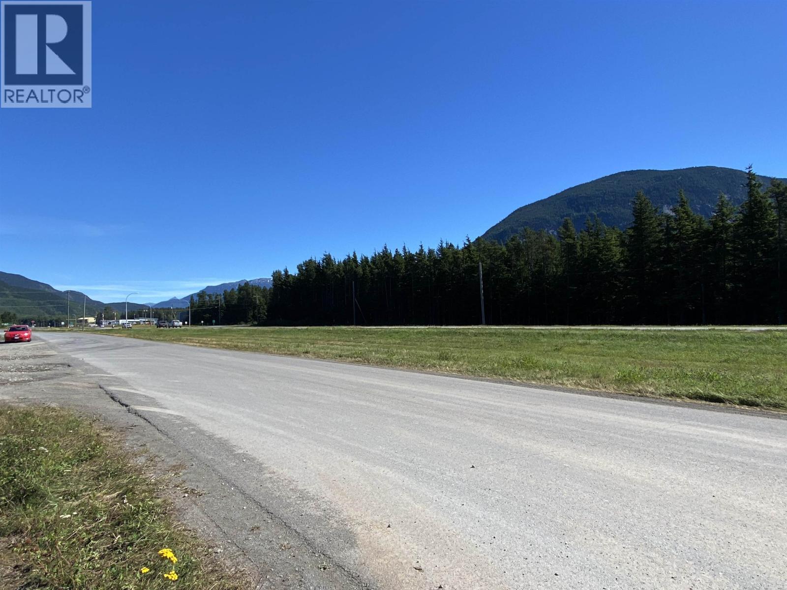 3446 River Drive, Terrace, British Columbia  V8G 3P1 - Photo 4 - C8075000