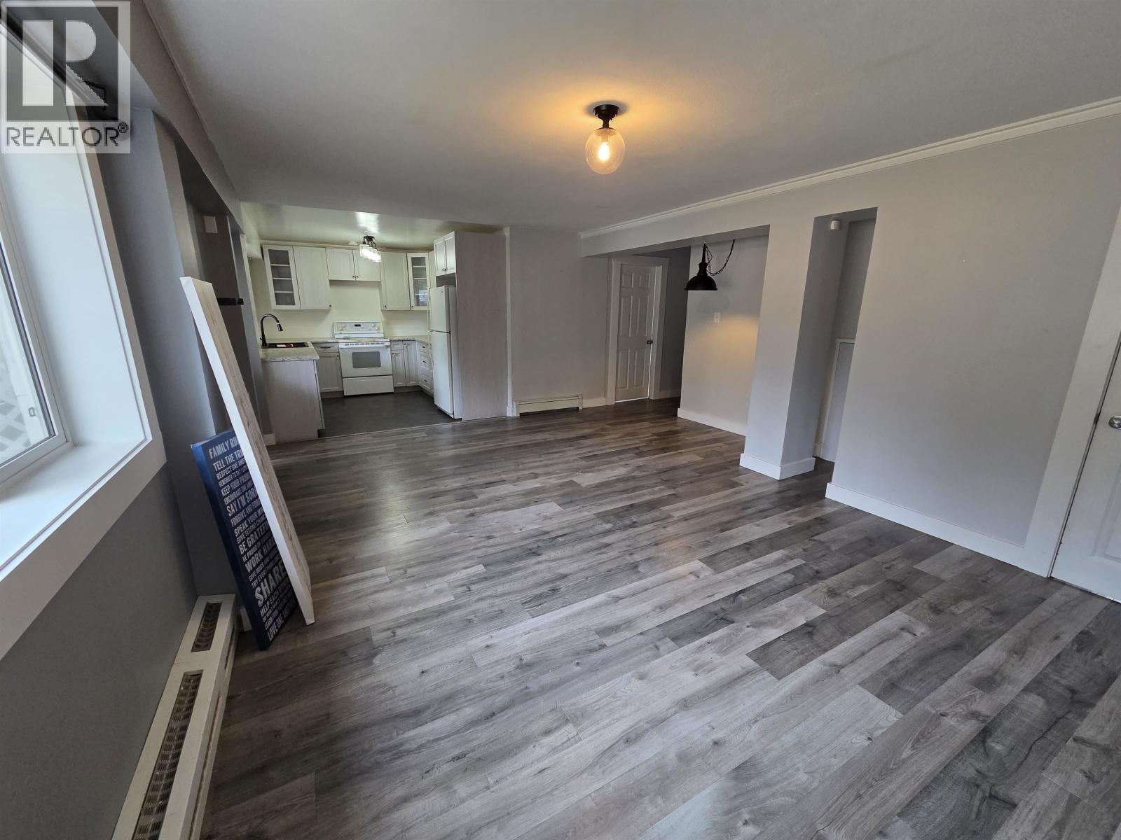 2434 Kroyer Street, Terrace, British Columbia  V8G 0G2 - Photo 4 - R3079135