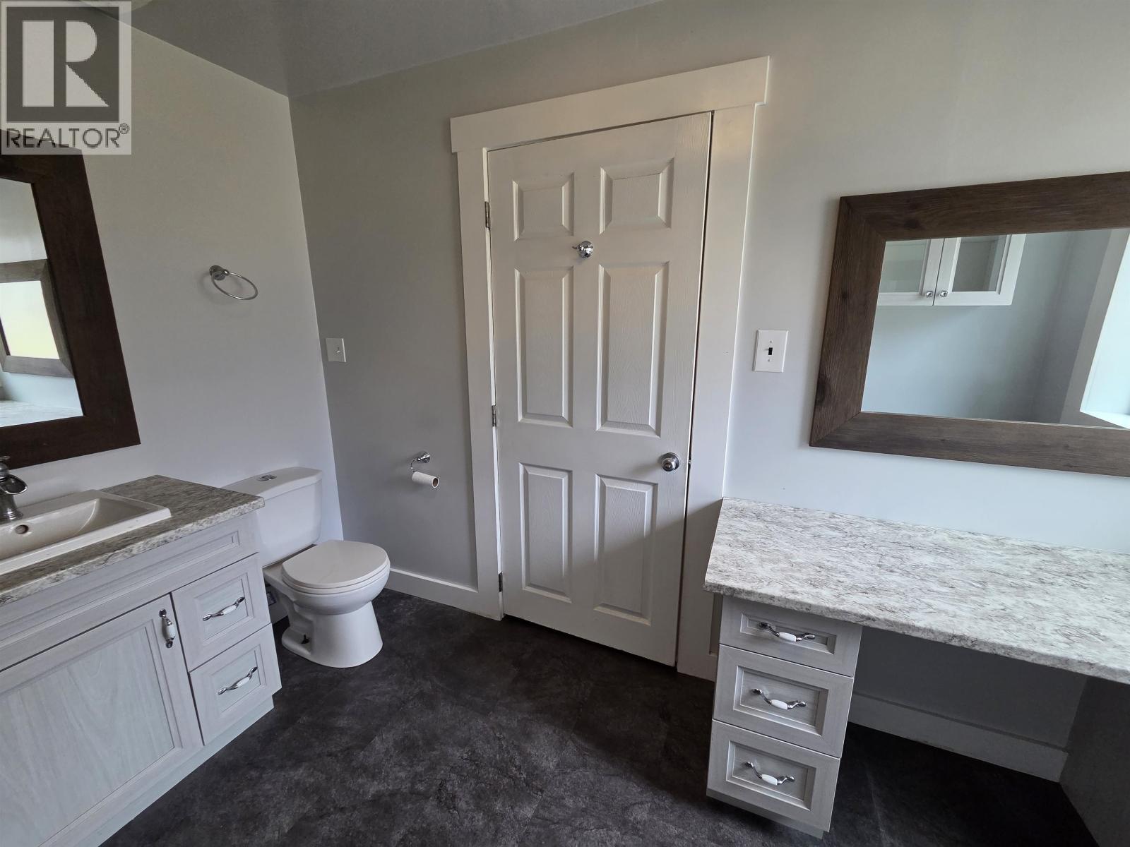 2434 Kroyer Street, Terrace, British Columbia  V8G 0G2 - Photo 9 - R3079135