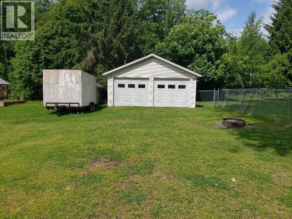 2455 Kreston Street, Terrace, British Columbia  V8G 0G2 - Photo 14 - R3082615