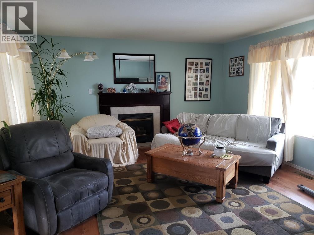 2455 Kreston Street, Terrace, British Columbia  V8G 0G2 - Photo 3 - R3082615