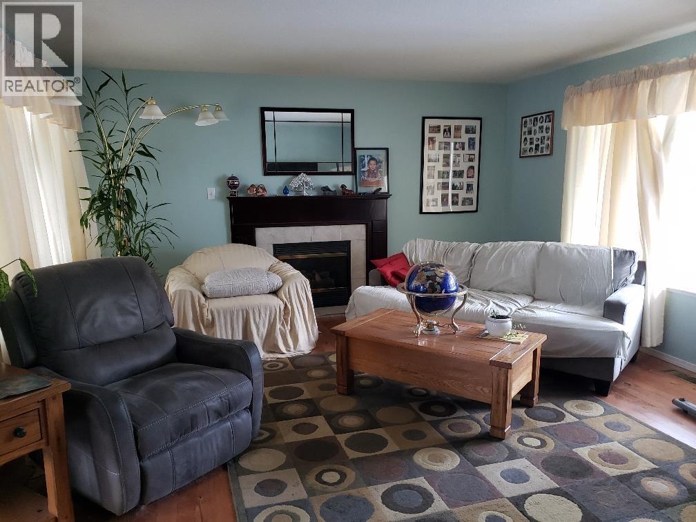2455 Kreston Street, Terrace, British Columbia  V8G 0G2 - Photo 4 - R3082615