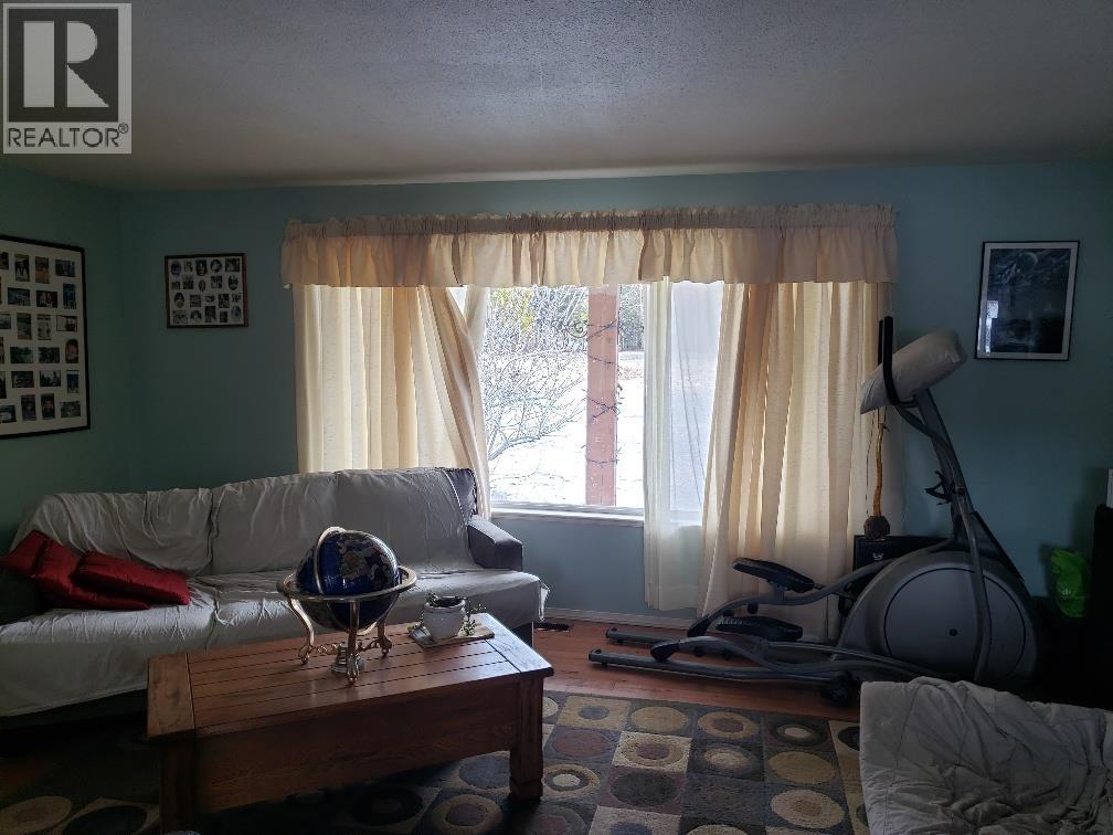 2455 Kreston Street, Terrace, British Columbia  V8G 0G2 - Photo 6 - R3082615