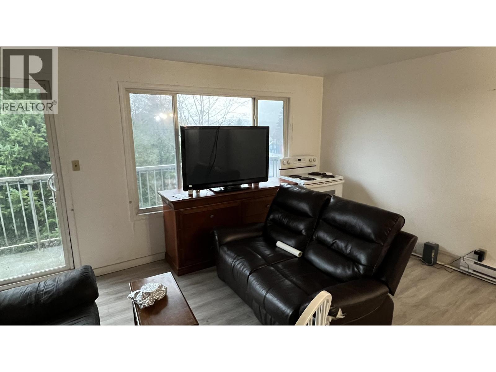 133-135 E 4th Avenue, Prince Rupert, British Columbia  V9J 1N4 - Photo 3 - R3087228