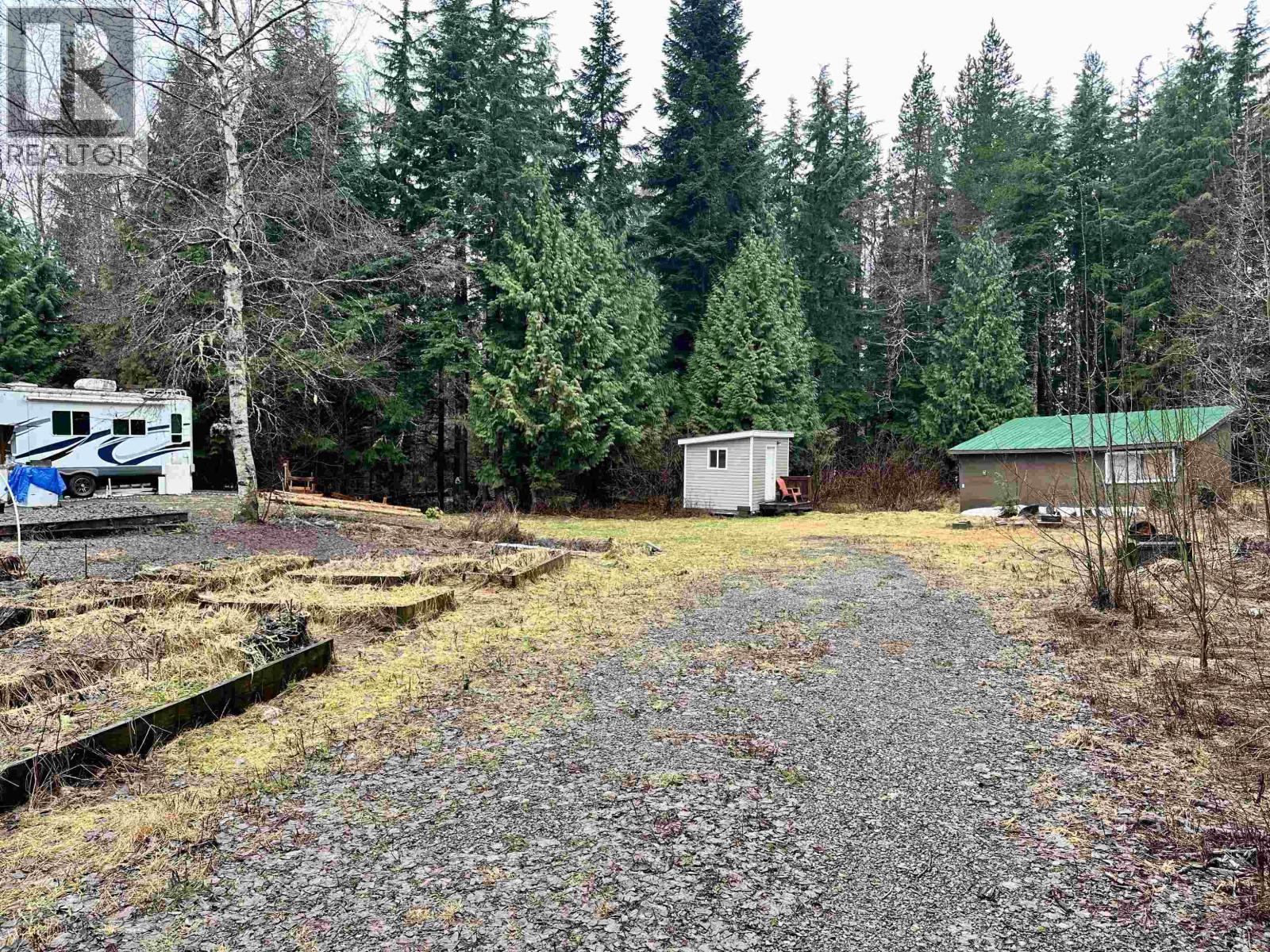 2415 Kreston Street, Terrace, British Columbia  V8G 0G2 - Photo 3 - R3088044