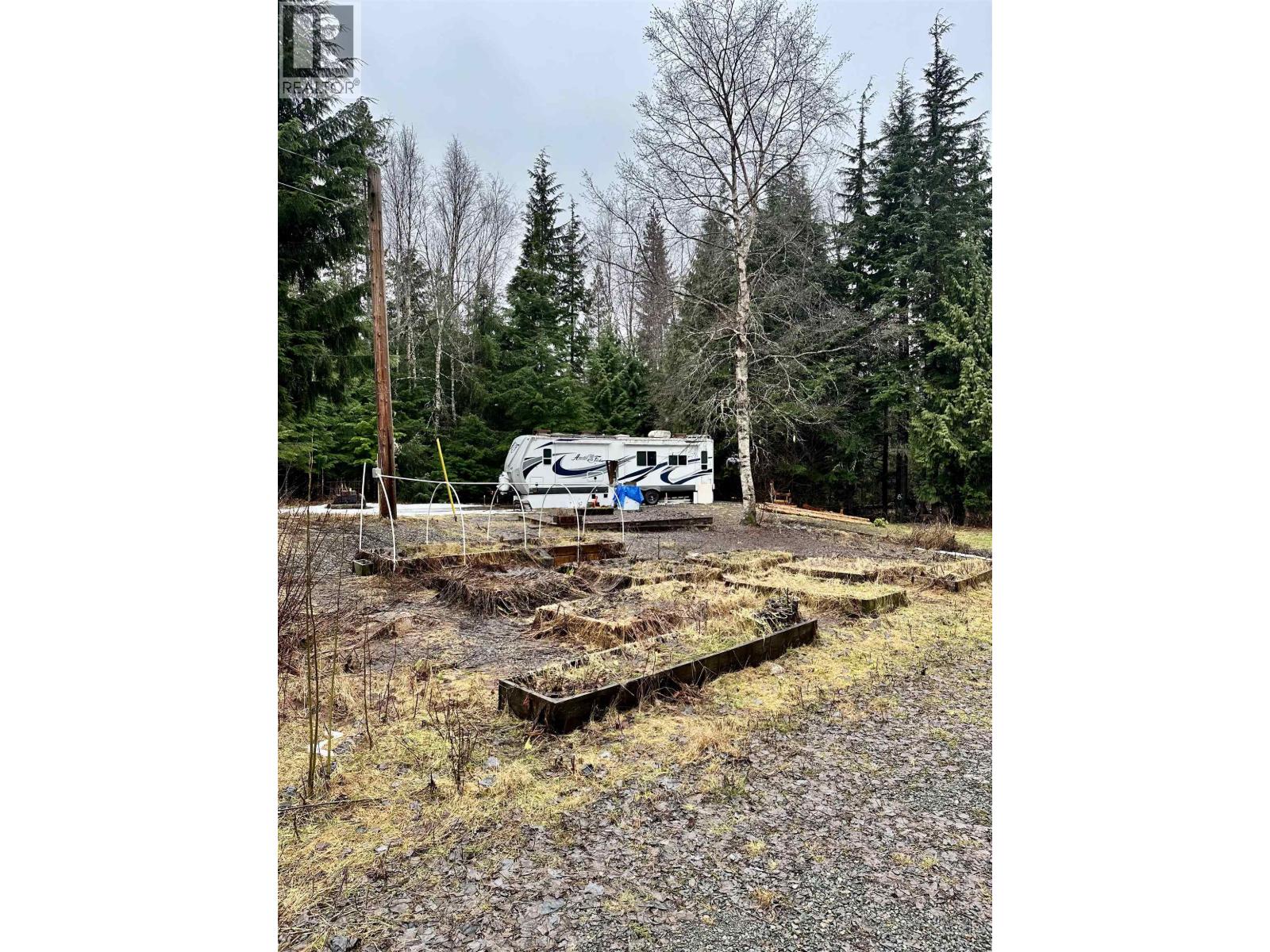 2415 Kreston Street, Terrace, British Columbia  V8G 0G2 - Photo 4 - R3088044