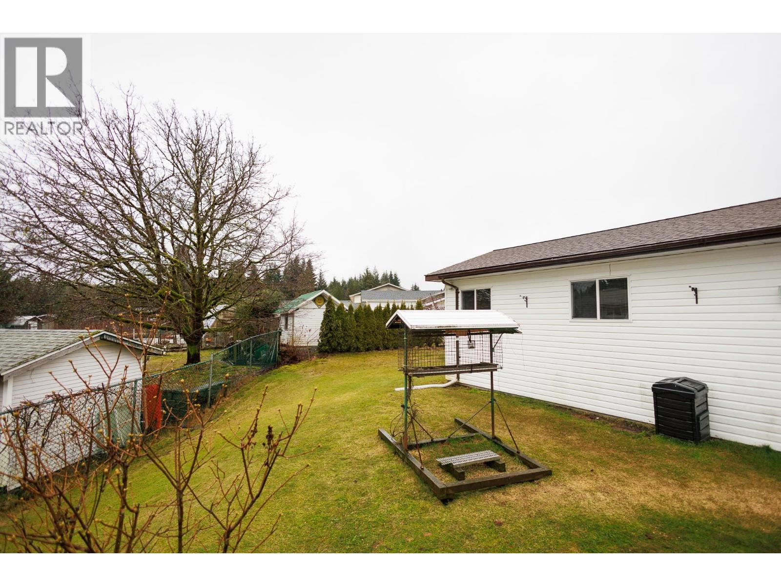 60 Dunn Street, Kitimat, British Columbia  V8C 1C7 - Photo 27 - R3088772