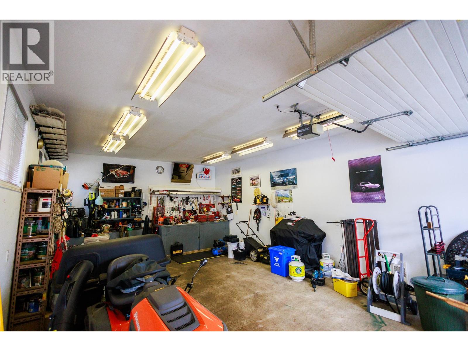 60 Dunn Street, Kitimat, British Columbia  V8C 1C7 - Photo 33 - R3088772