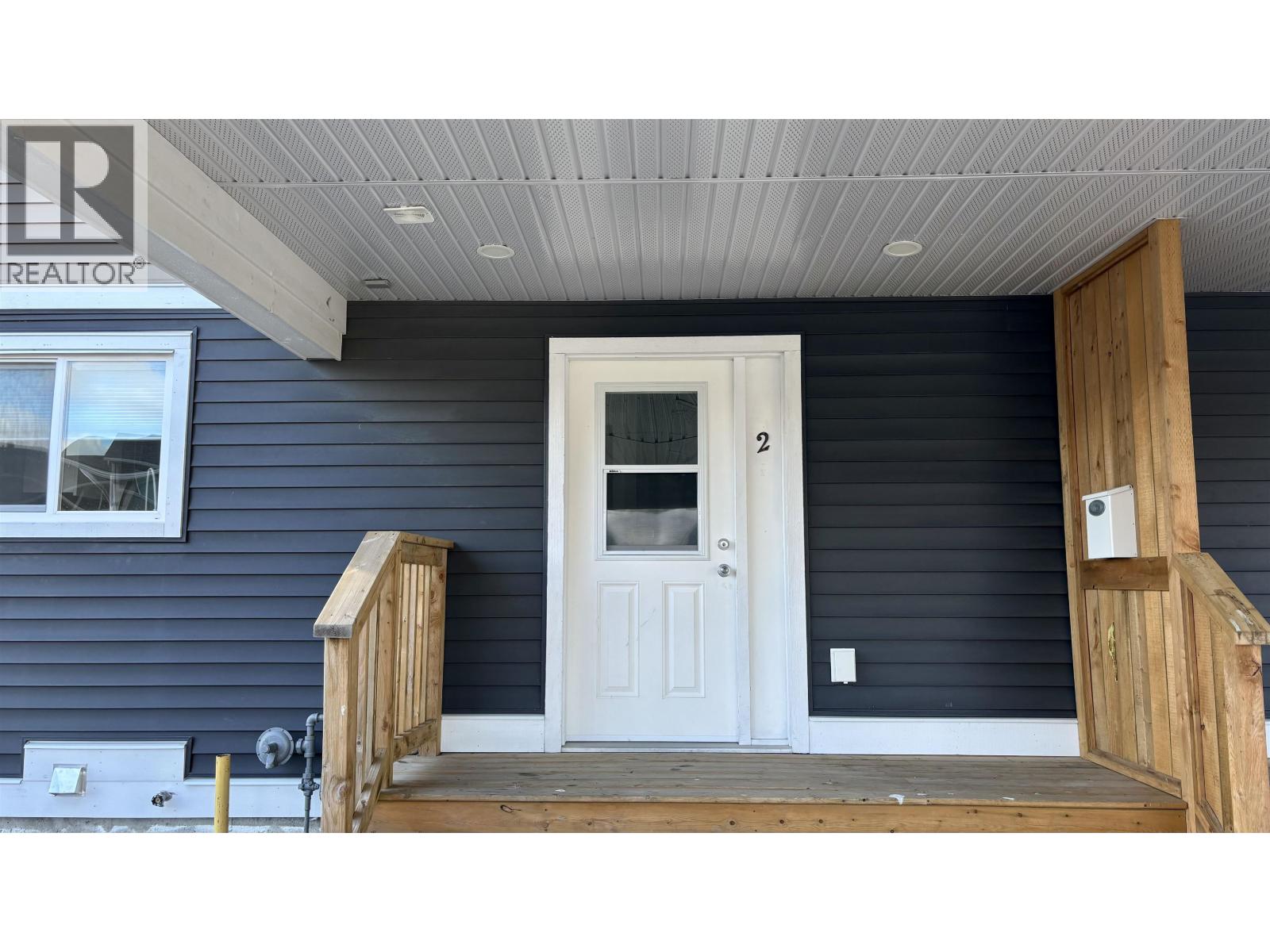 2 1425 Nalabila Boulevard, Kitimat, British Columbia  V8C 1E4 - Photo 2 - R3089925