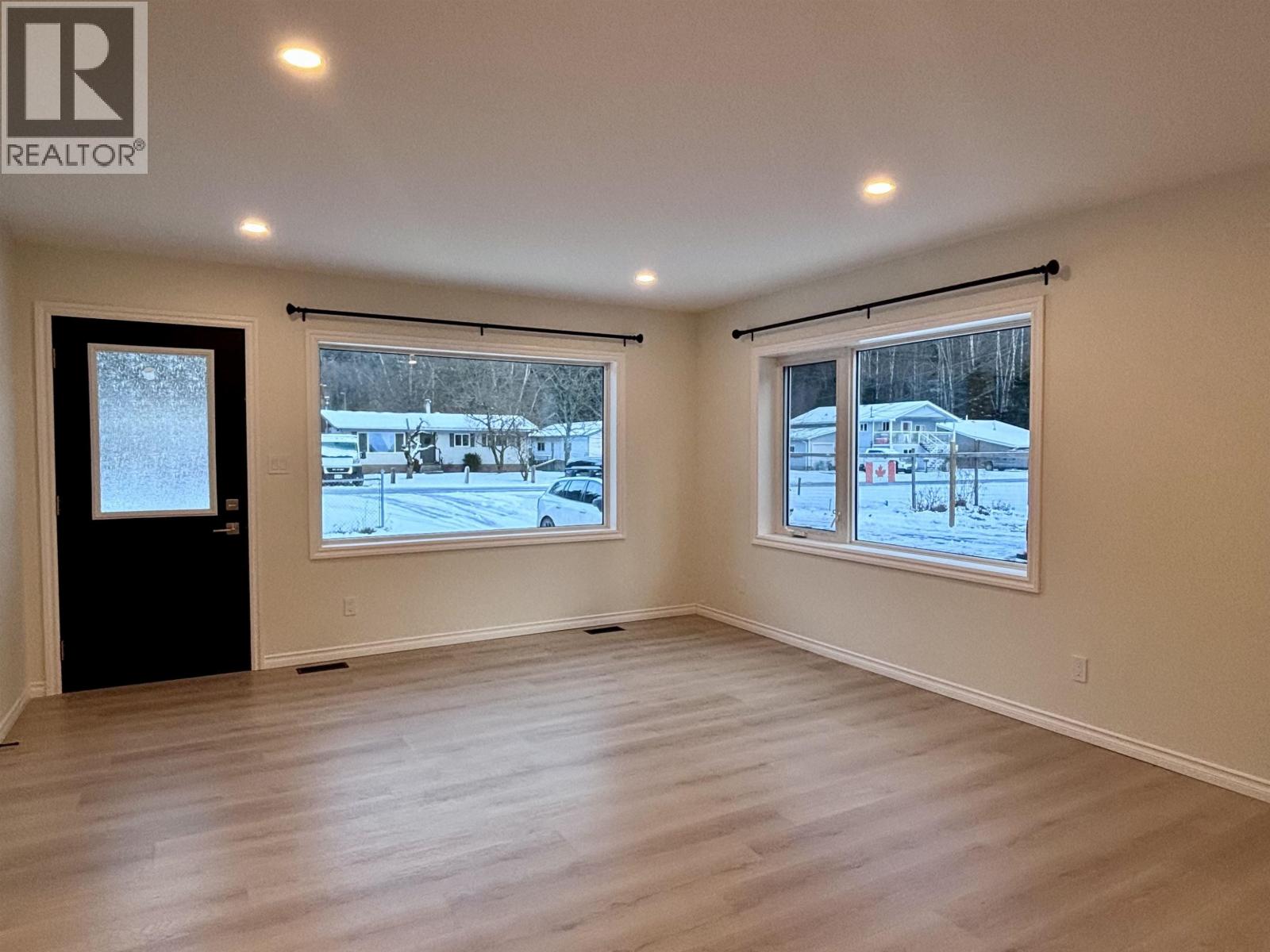 1463 Maple Street, Terrace, British Columbia  V8G 3Z3 - Photo 2 - R3091453