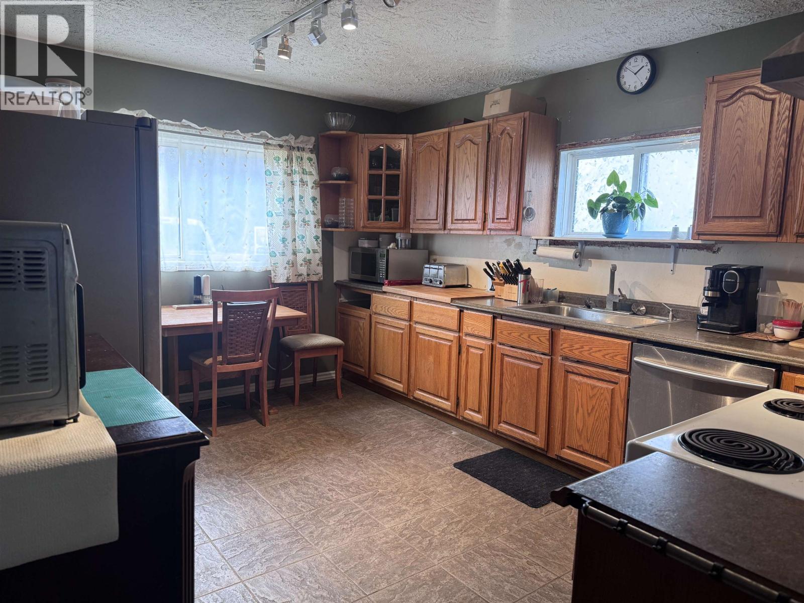 5030 Agar Avenue, Terrace, British Columbia  V8G 1J1 - Photo 12 - R3095897