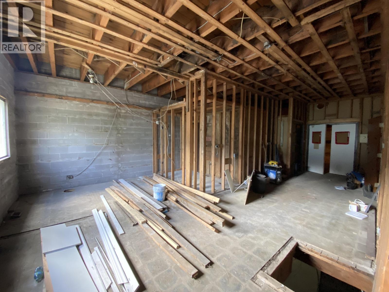 611 W 3rd Avenue, Prince Rupert, British Columbia  V8J 1M3 - Photo 11 - C8076743