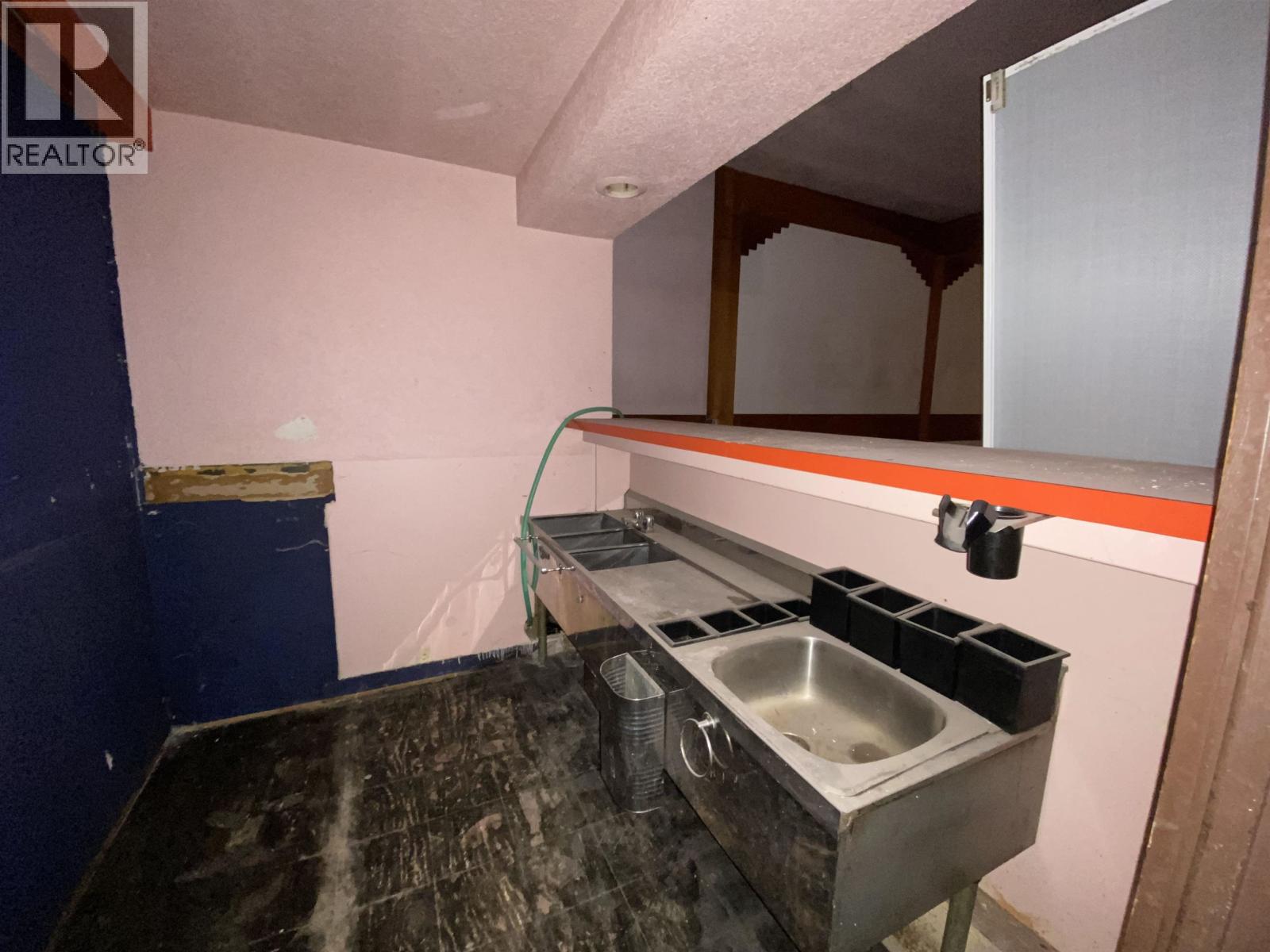 611 W 3rd Avenue, Prince Rupert, British Columbia  V8J 1M3 - Photo 12 - C8076743