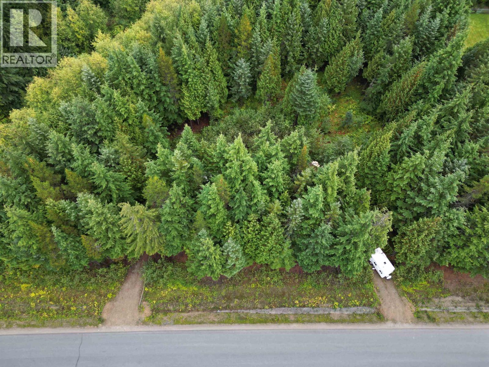 44 Elderberry Street, Kitimat, British Columbia  V8C 0A9 - Photo 2 - R3098150