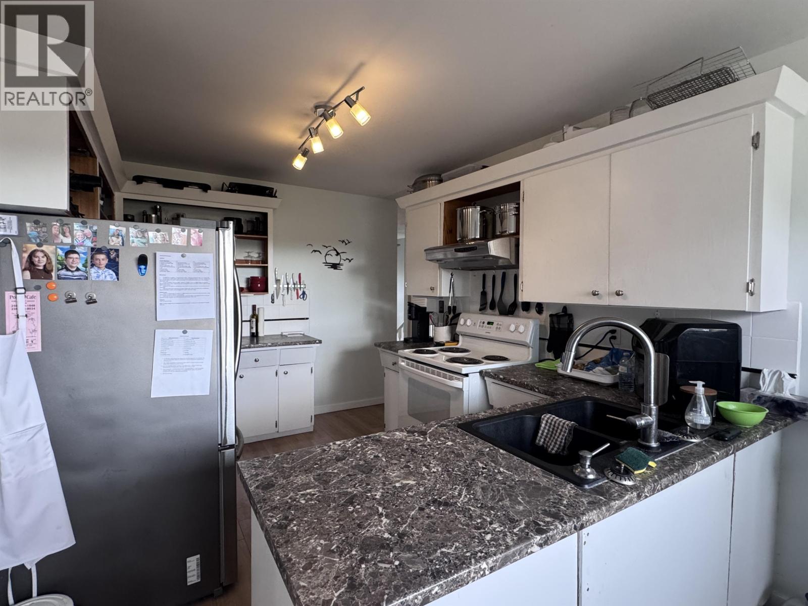 4919 Scott Avenue, Terrace, British Columbia  V8G 2B7 - Photo 8 - R3099846