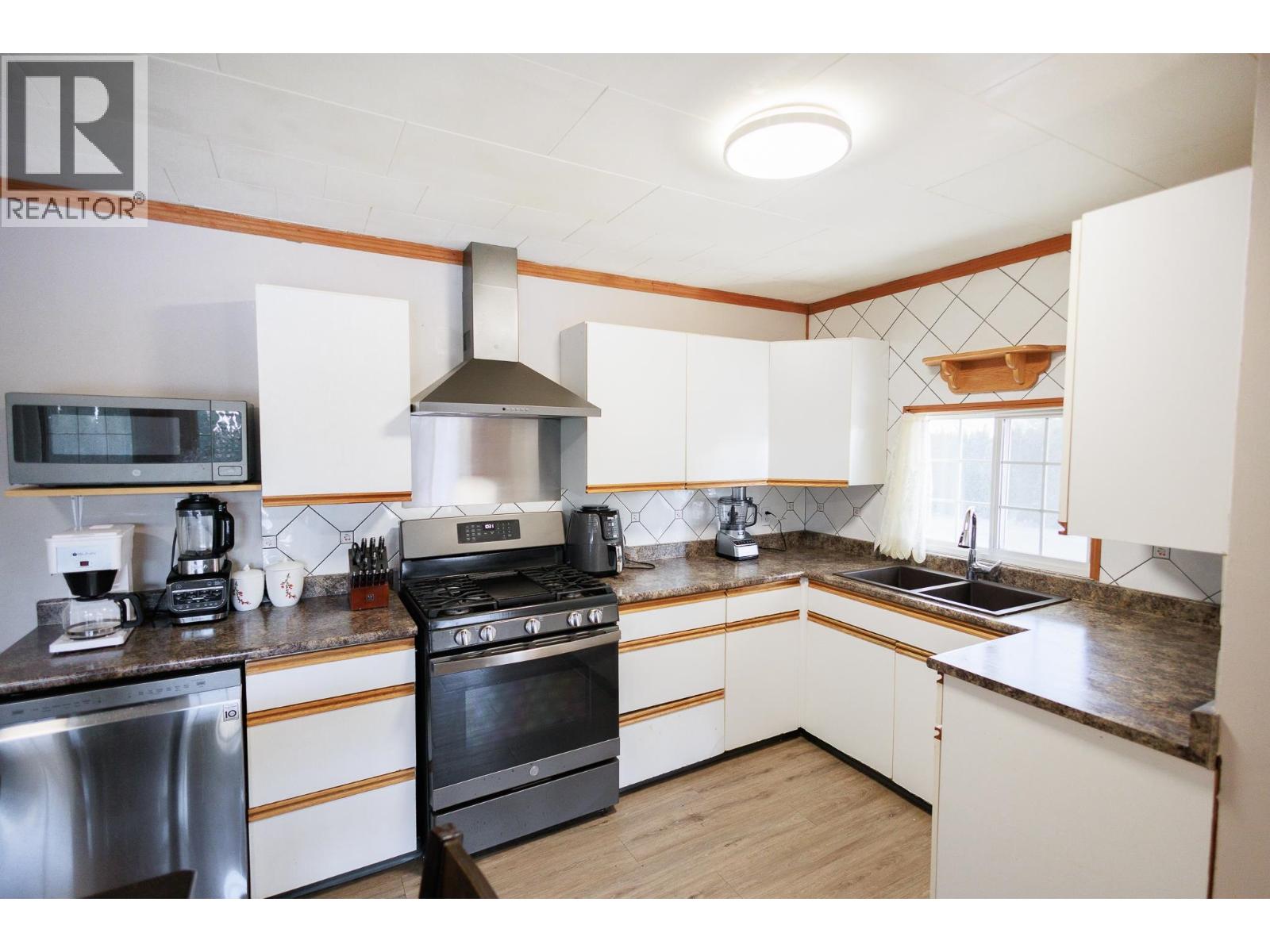 4937 Park Avenue, Terrace, British Columbia  V8G 4E1 - Photo 4 - R3102116