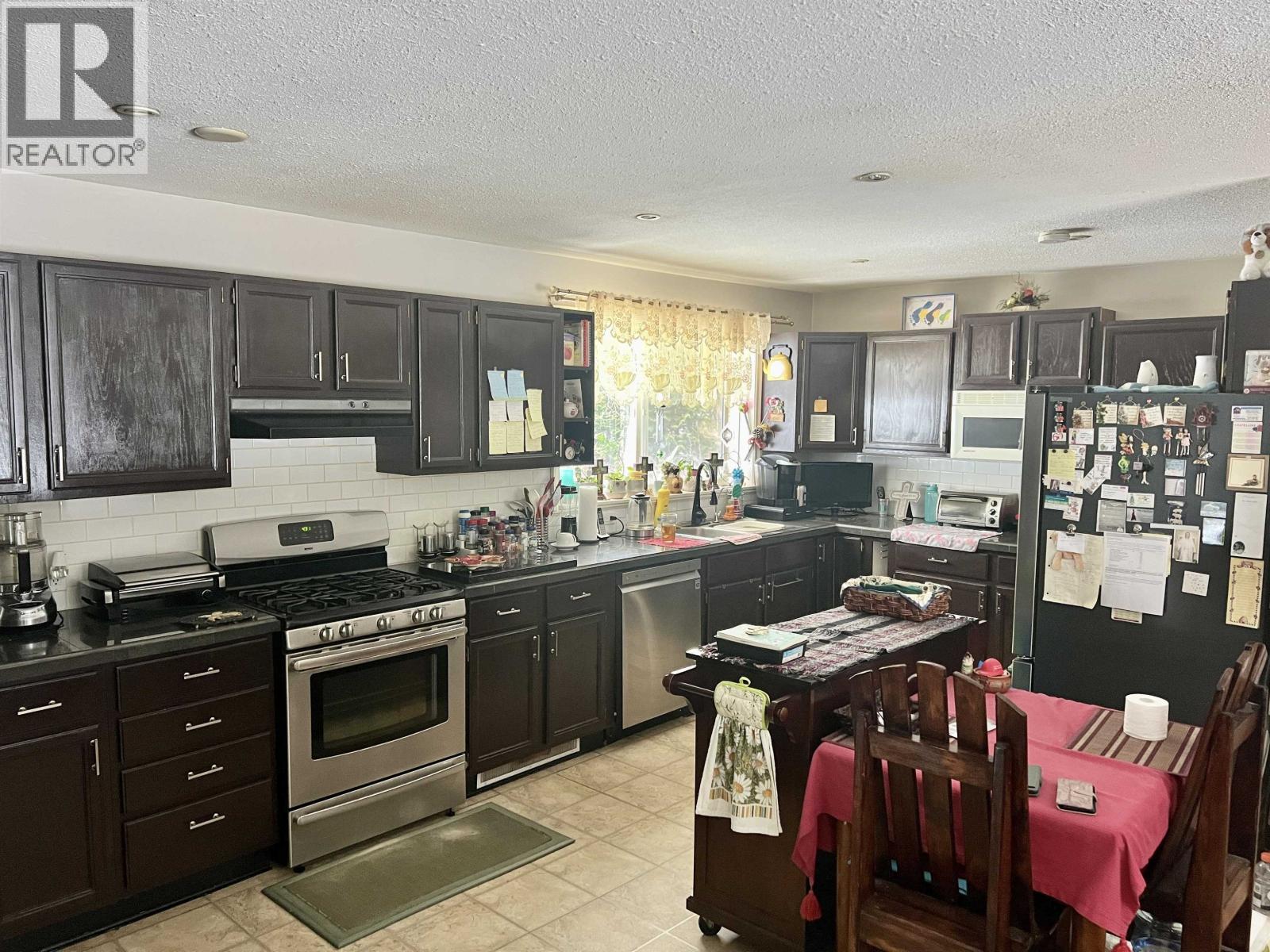 196 Chinook Avenue, Kitimat, British Columbia  V8C 2K6 - Photo 14 - R3104475