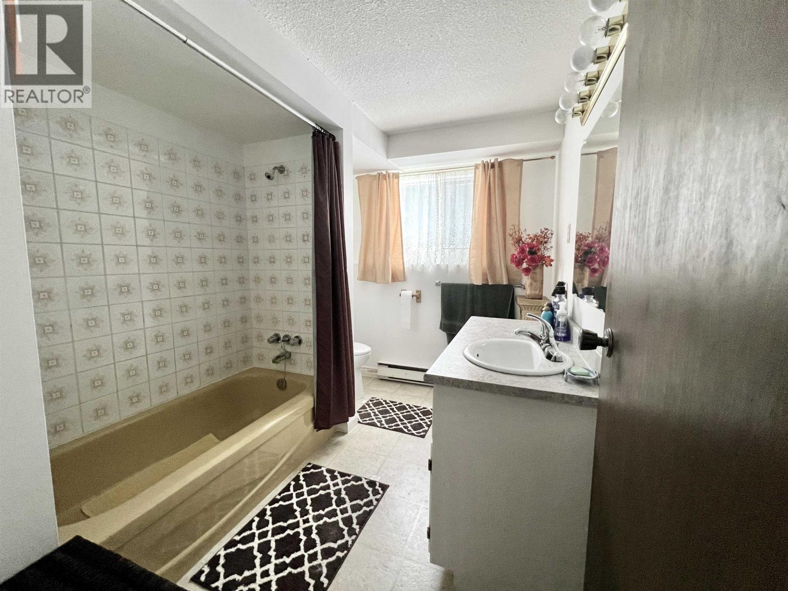 196 Chinook Avenue, Kitimat, British Columbia  V8C 2K6 - Photo 30 - R3104475