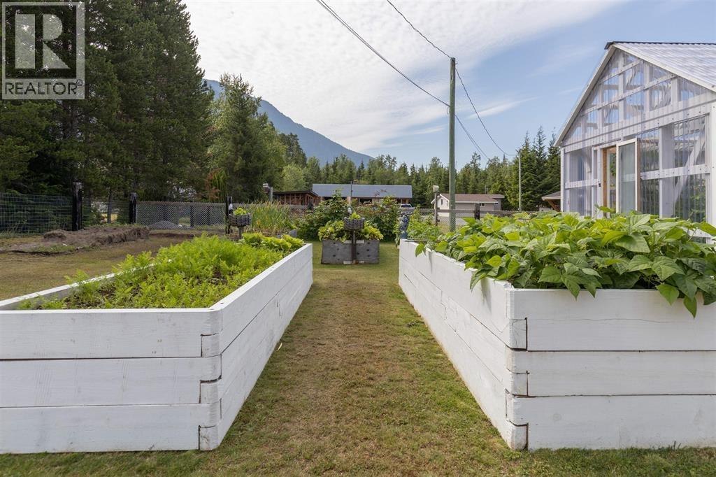 3009 Solomon Way, Terrace, British Columbia  V8G 0G5 - Photo 38 - R3107353