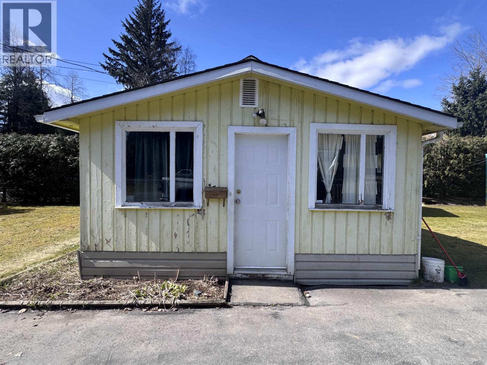 4918 Graham Avenue, Terrace, British Columbia  V8G 1B2 - Photo 23 - R3109657