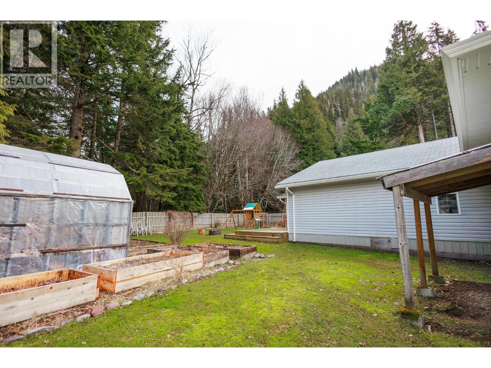 4674 Marten Drive, Terrace, British Columbia  V8G 0A5 - Photo 25 - R3110110