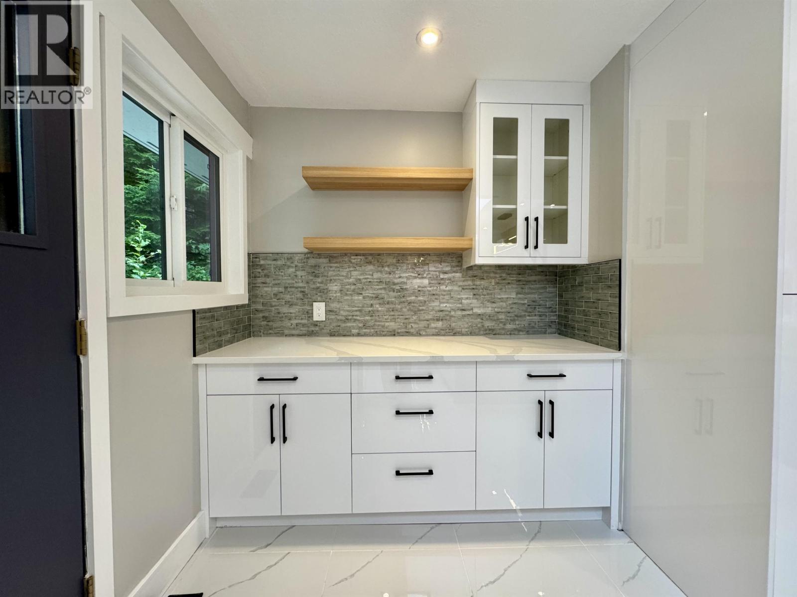 1831 Kootenay Avenue, Prince Rupert, British Columbia  V8J 4A3 - Photo 11 - R3111119