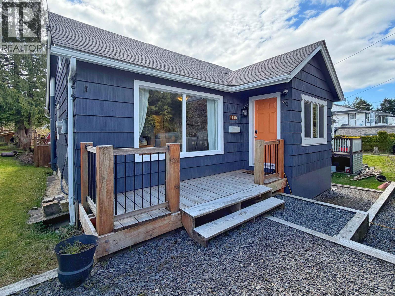 1110 E 6th Avenue, Prince Rupert, British Columbia  V8J 1X8 - Photo 2 - R3115165