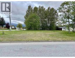 4 WAKITA AVENUE, kitimat, British Columbia