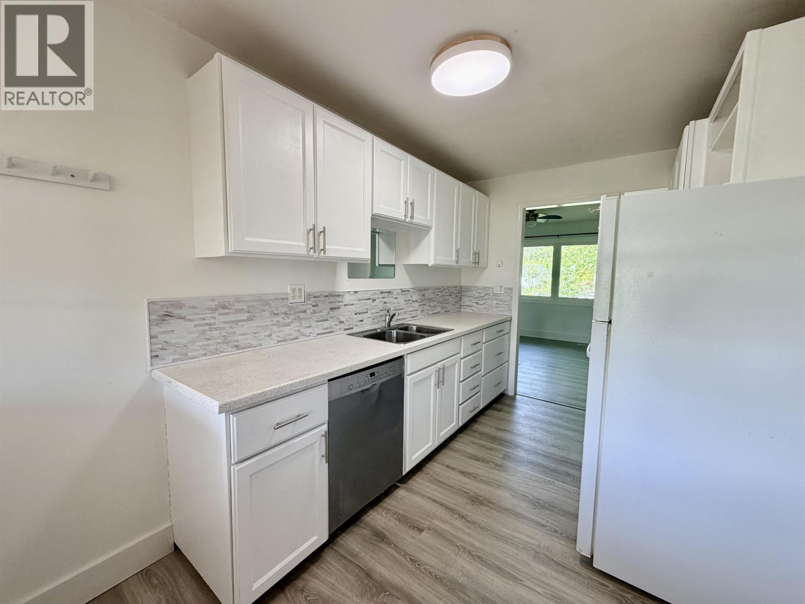 18 Gander Crescent, Kitimat, British Columbia  V8C 1P5 - Photo 3 - R3121669