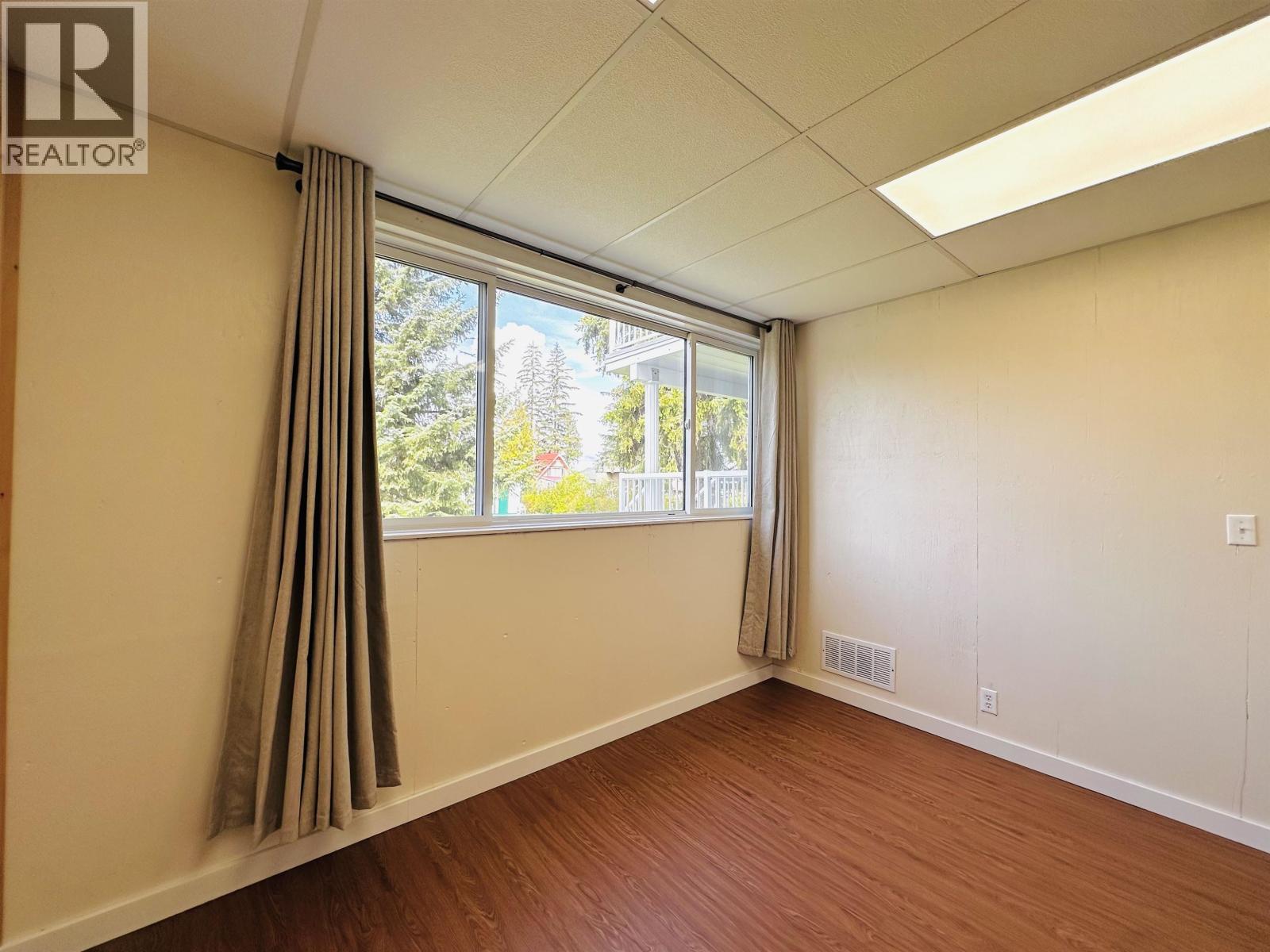 2605 1st Avenue, Terrace, British Columbia  V8G 0G2 - Photo 27 - R3122178