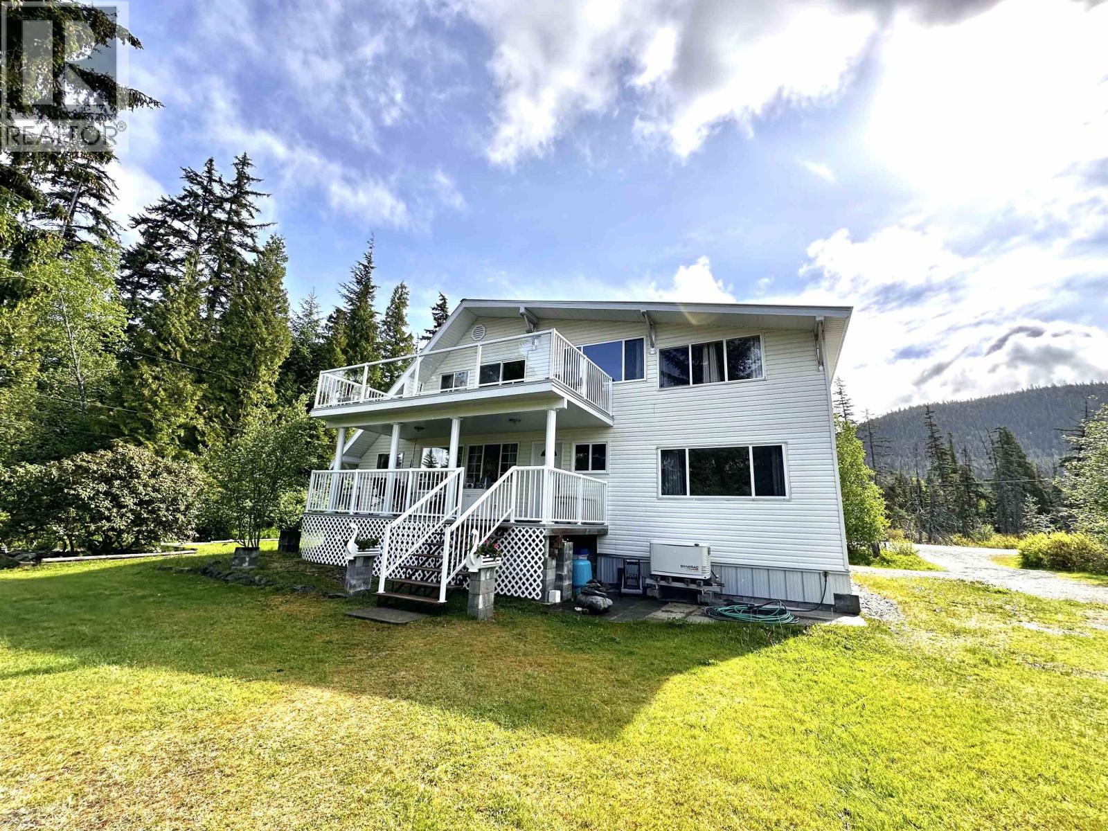 2605 1st Avenue, Terrace, British Columbia  V8G 0G2 - Photo 36 - R3122178