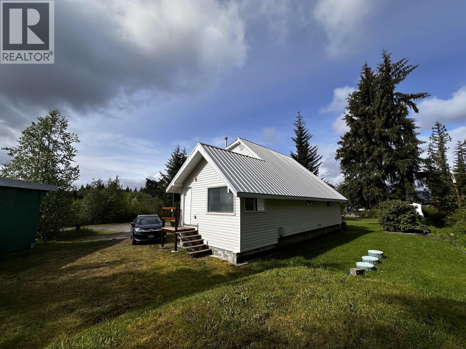 2605 1st Avenue, Terrace, British Columbia  V8G 0G2 - Photo 37 - R3122178