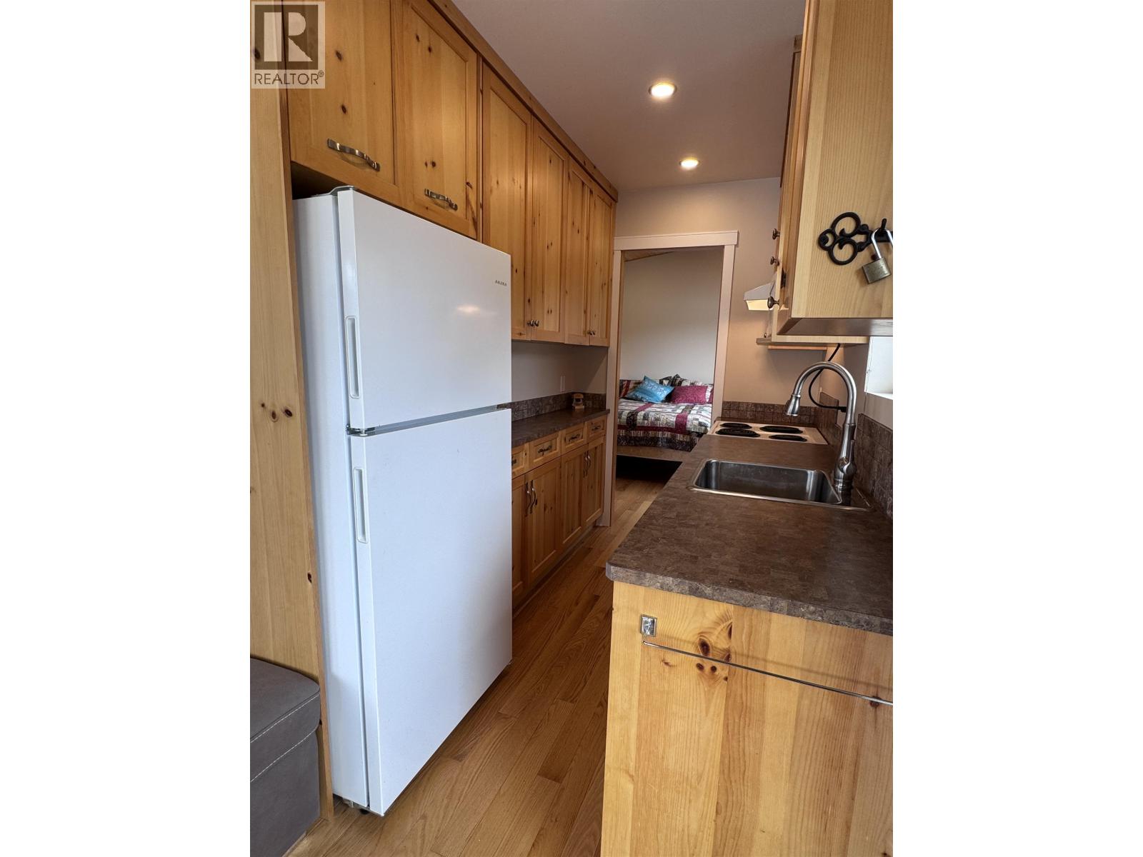 1440 Westside Road, Lakelse Lake, British Columbia  V8G 4B8 - Photo 12 - R3122478