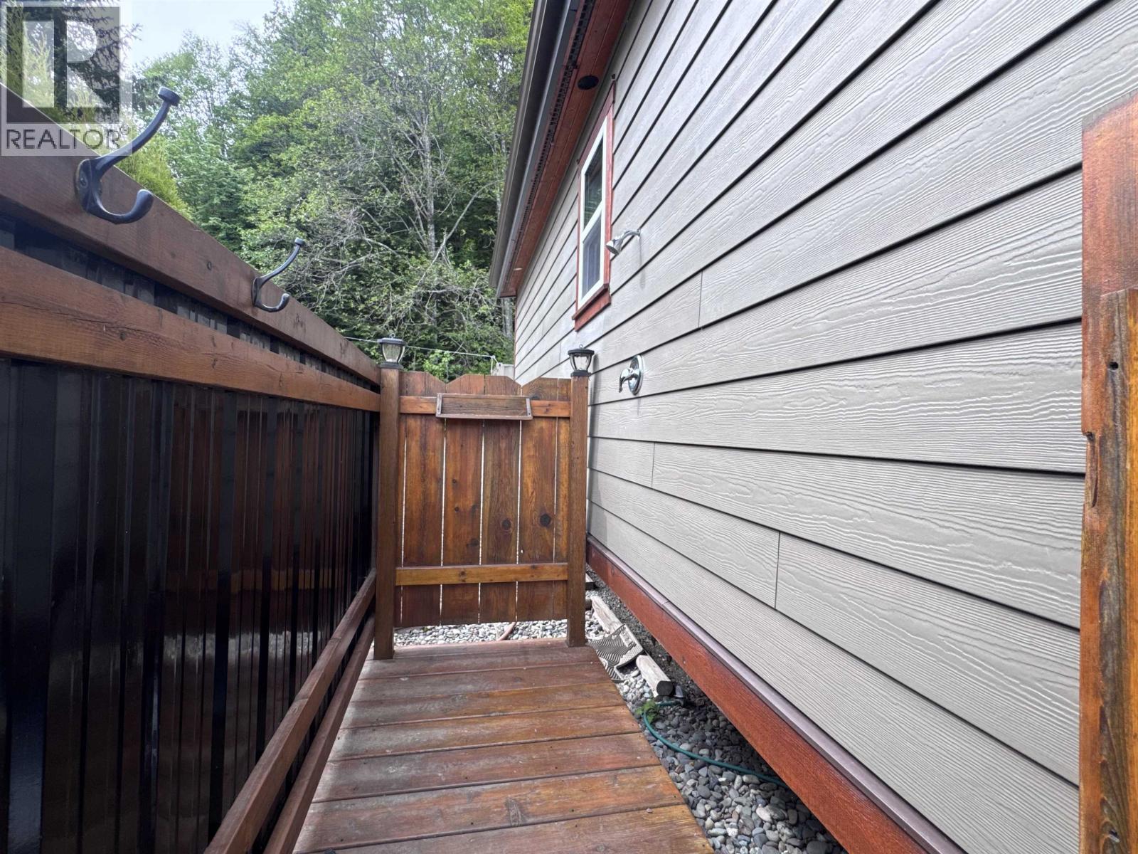 1440 Westside Road, Lakelse Lake, British Columbia  V8G 4B8 - Photo 17 - R3122478